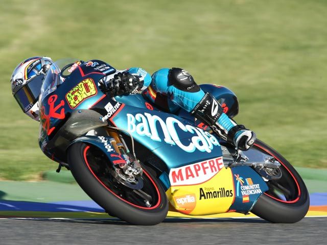 Julián Simón logra la victoria en el GP de Valencia