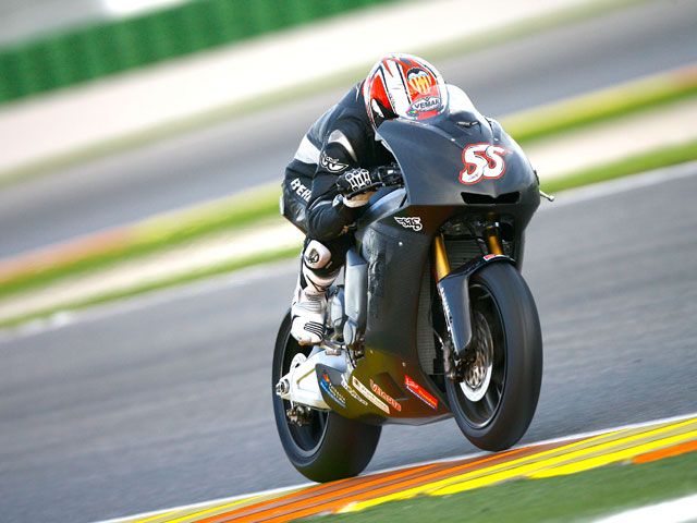 Héctor Faubel se estrena en Moto2 en los entrenamientos de Valencia
