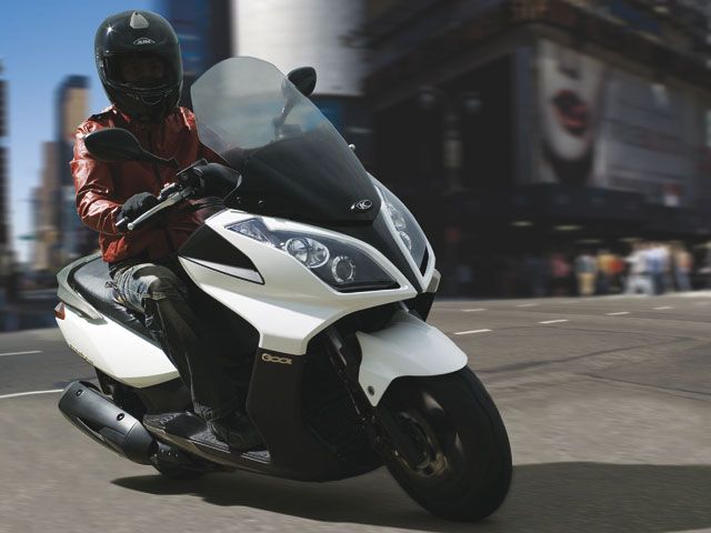 KYMCO Superdink 300: Ya está aquí