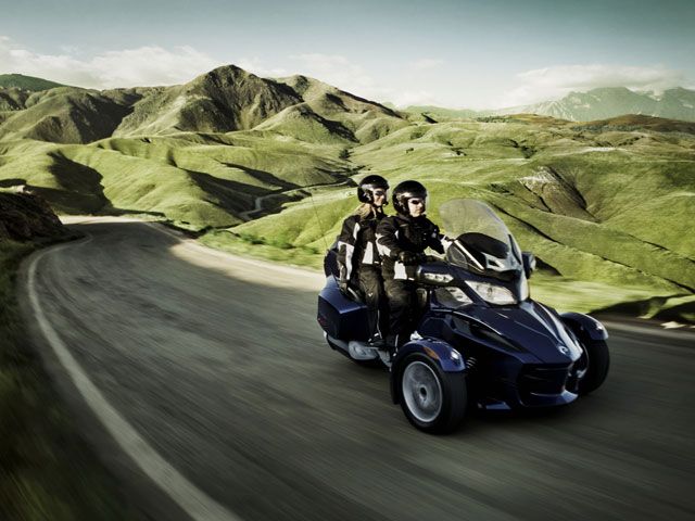 Can Am Spyder Roadster RT