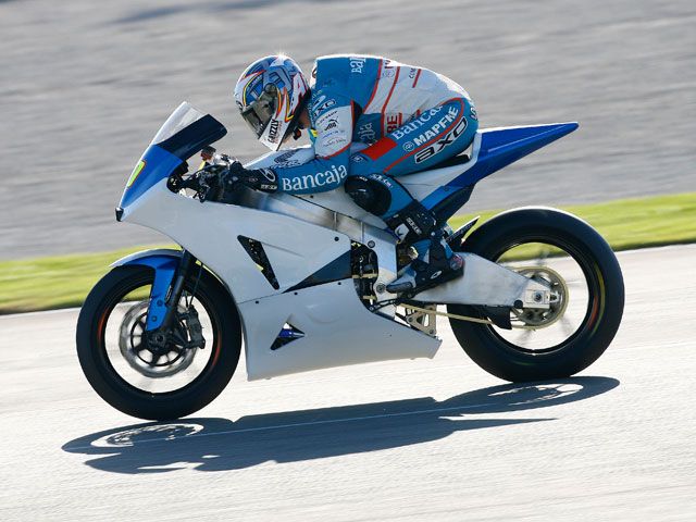 Segunda jornada de pruebas en Valencia con las Moto2