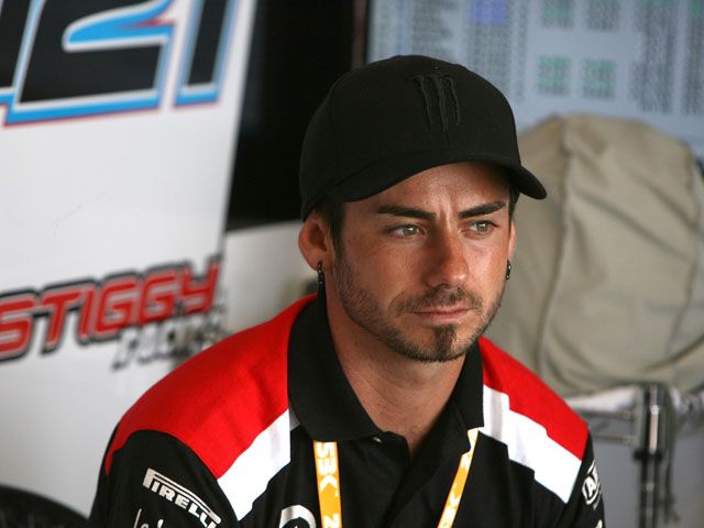 John Hopkins en la parrilla de MotoGP 2010