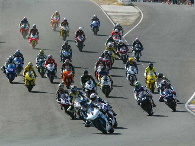 Secretos para correr en moto en España