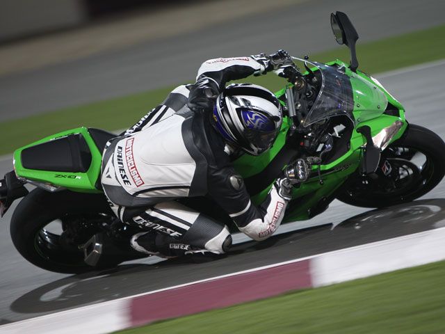 Kawasaki desmiente los fallos en la ZX-10R que llegará a finales de enero