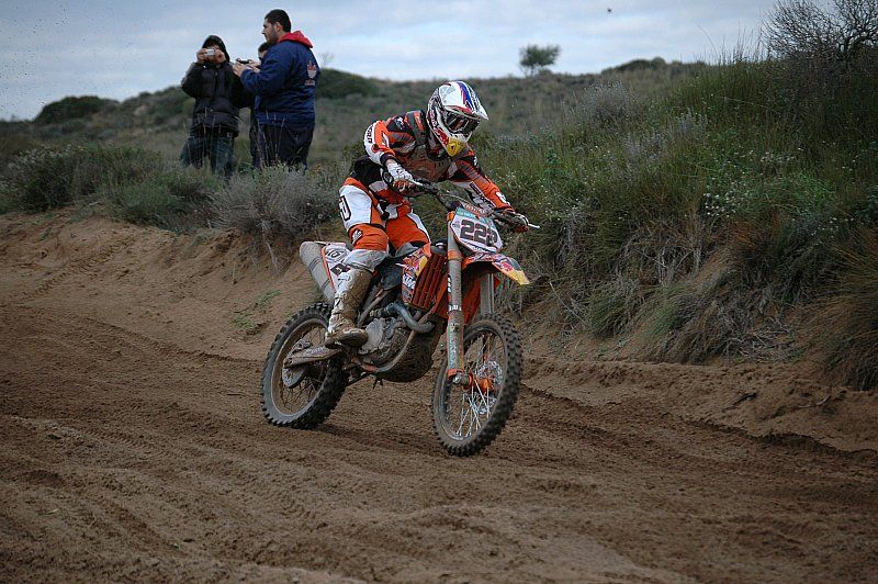 Antonio Cairoli rueda con la KTM. Primeras imágenes