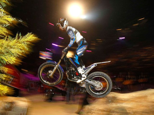 Albert Cabestany triunfa en el trial indoor de Marsella