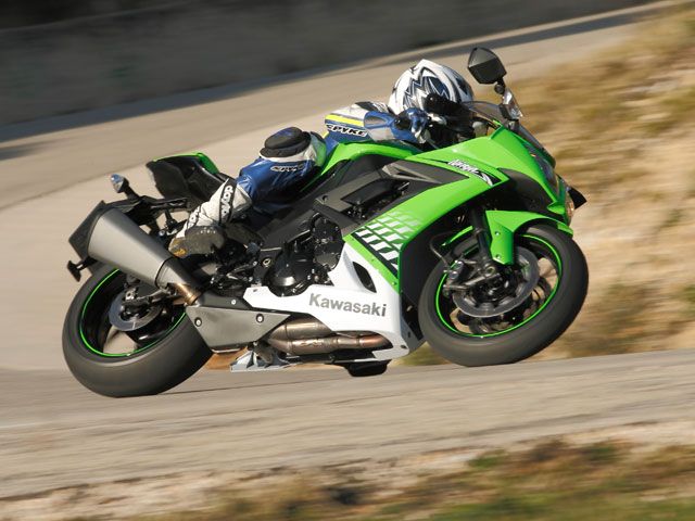 Kawasaki ZX-10R 2010. Ligeras novedades y más verde que nunca