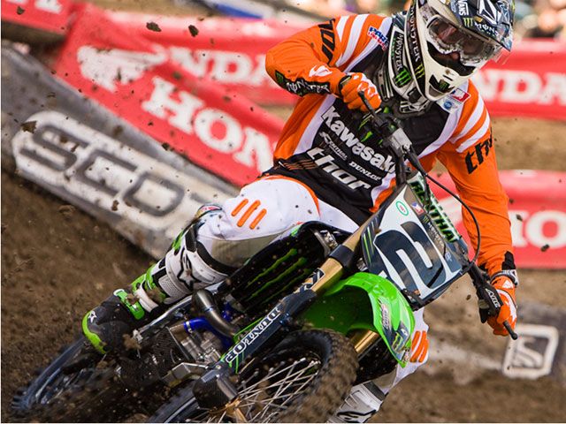 Victoria de Ryan Villopoto en San Francisco. James Stewart, lesionado