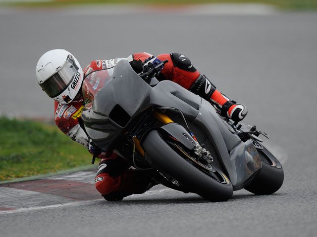 El tiempo condiciona los entrenamientos en Montmeló