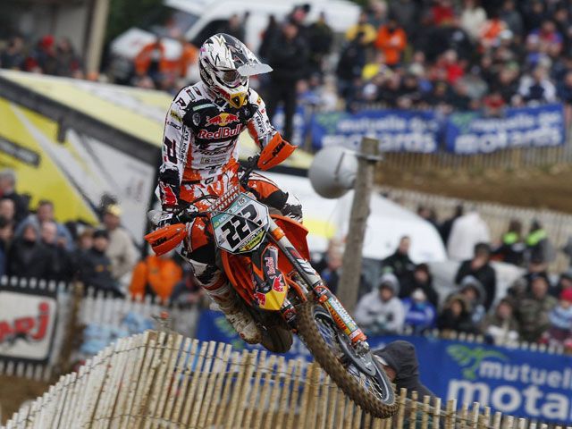 Antonio Cairoli vence en el Motocross de Valence