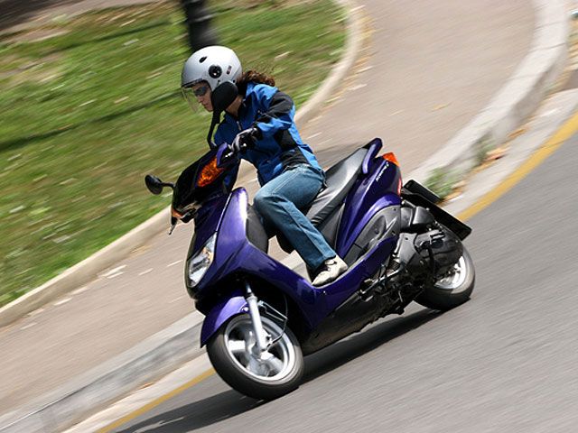 ¡Mujer, vive la moto! Cambia de fecha y se aplaza al 12 de junio