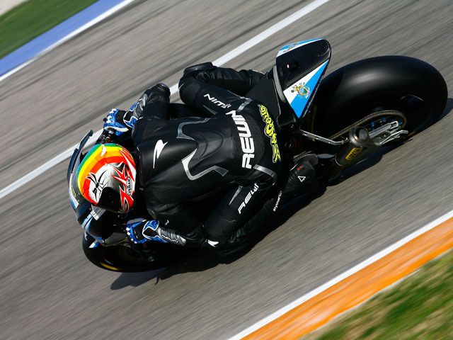 Alex de Angelis, el más rápido en Jerez bajo la lluvia