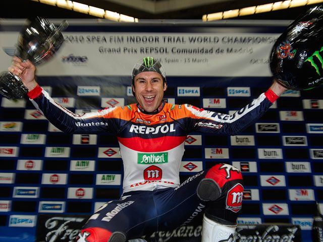 Toni Bou, victoria en el Trial Indoor de Madrid