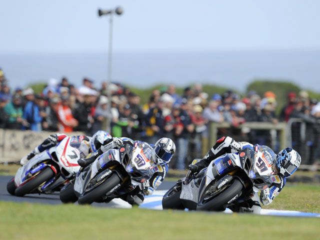 Las Superbike en Cheste desde 16 euros con el Pack Action Team