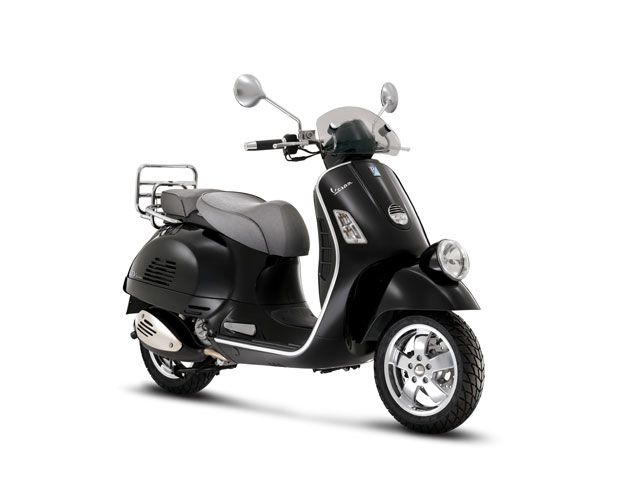 Vespa GTV "Via Montenapoleone" y GTS SuperSport