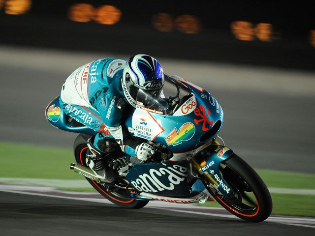 Nico Terol se lleva la victoria de 125 cc en Qatar