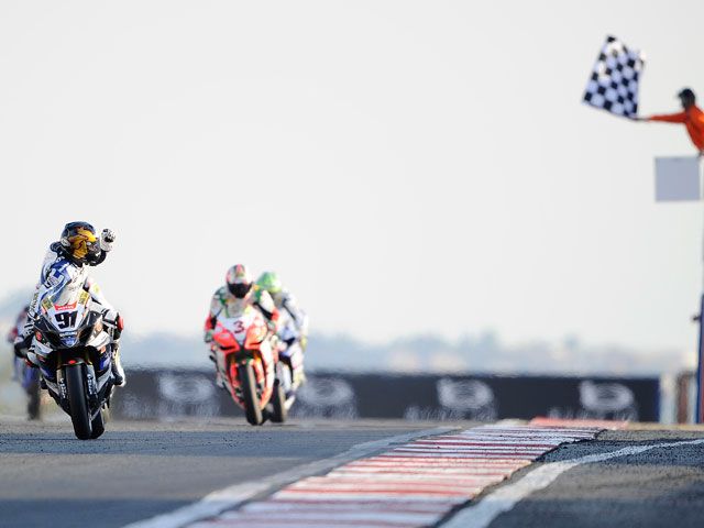 Haslam y Fabrizio, protagonistas de SBK en Sudáfrica