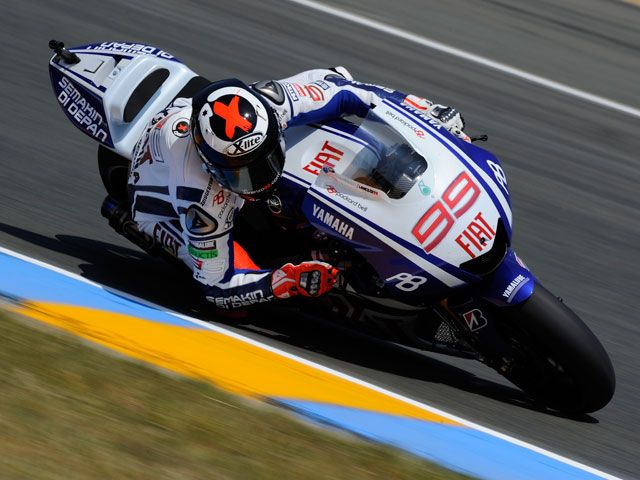 Jorge Lorenzo, nueva victoria por delante de Valentino Rossi