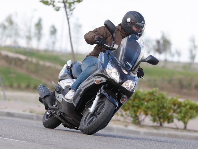 TGB X- Motion 300I
