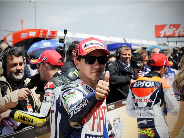 Jorge Lorenzo: "En Yamaha esperamos que Valentino regrese cuanto antes"