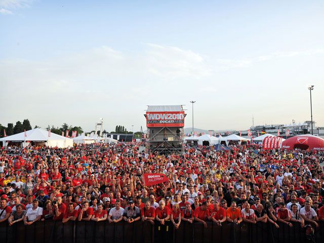 Ducati World Week 2010, récord de asistencia