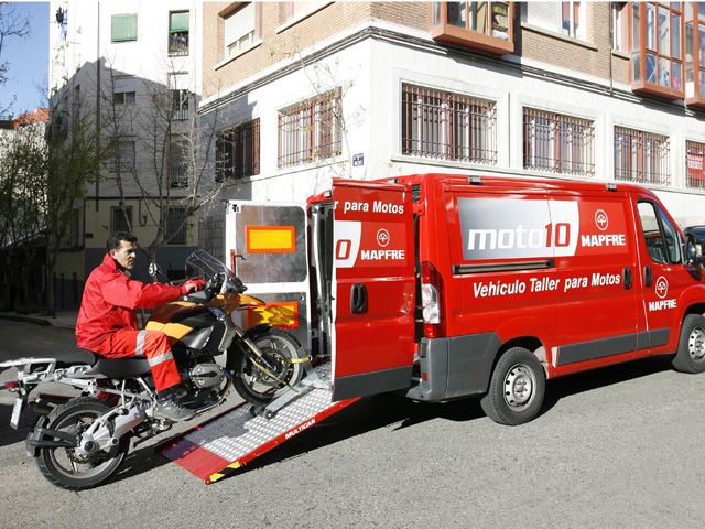 Seguros con póliza de asistencia en carretera