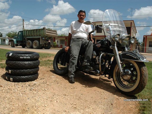 Metzeler apoya a los amantes de las Harley Davidson en Cuba