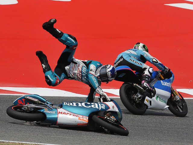 Nico Terol abandona la UCI tras su caída en el GP de Catalunya