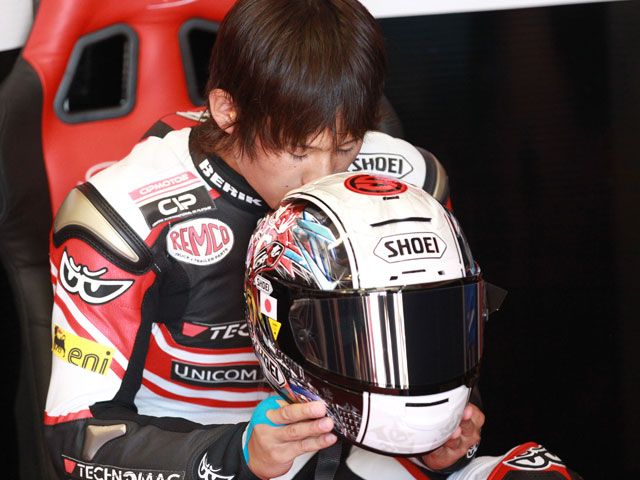 Los pilotos están dolidos por la muerte de Tomizawa