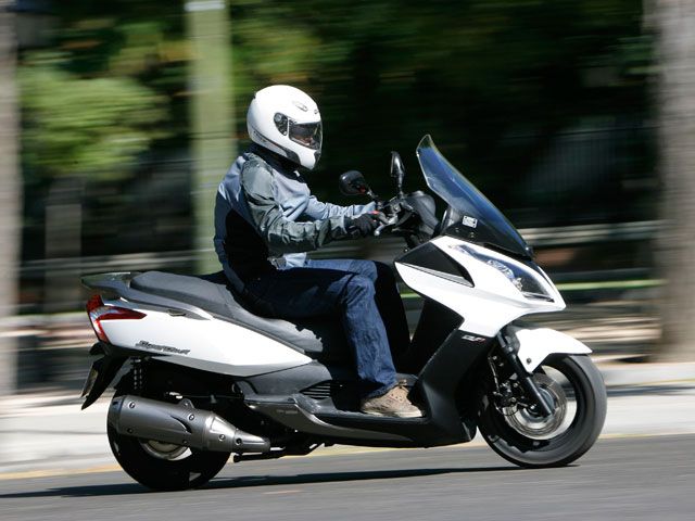 KYMCO Super Dink 125