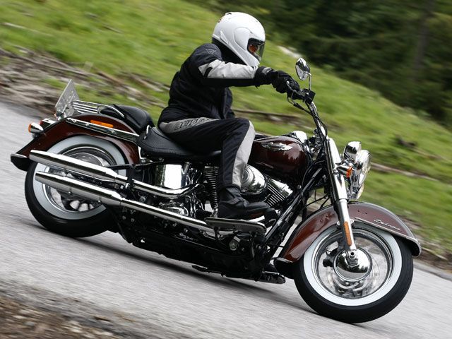 Harley- Davidson Softail Deluxe