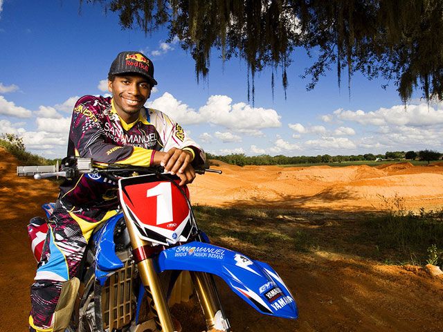 James Stewart vuelve a la carga