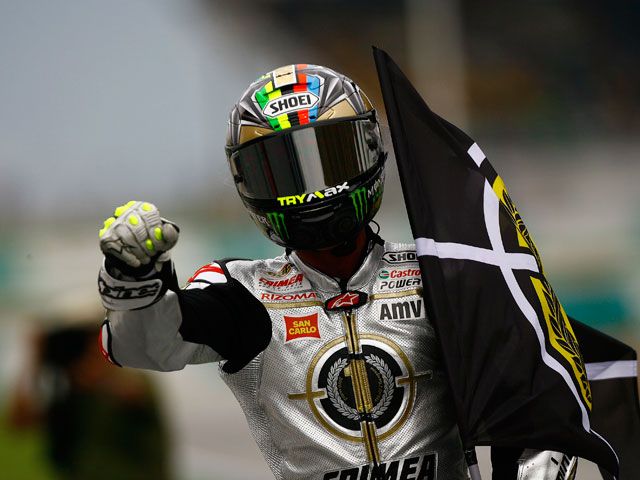 Toni Elías, Campeón del Mundo de Moto2. Victoria para Rolfo