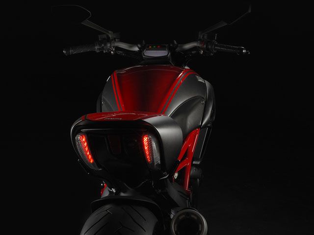 Ducati Diavel, primera foto
