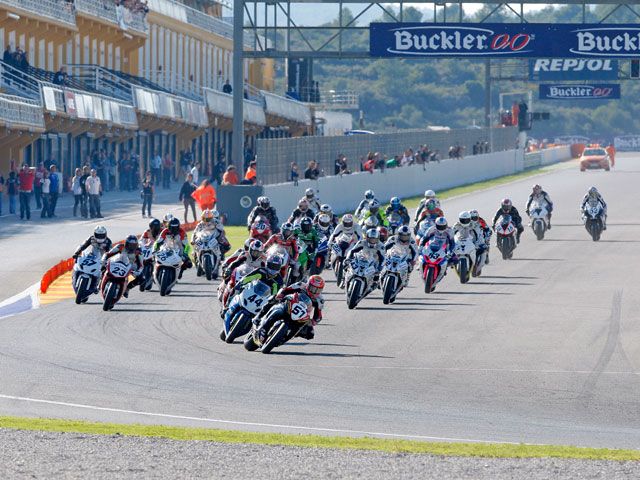 Morales, Oliveira y Del Amor ganan en Valencia
