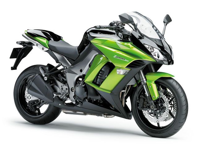 Kawasaki Z1000SX y VN 900 Classic Special, disponibles