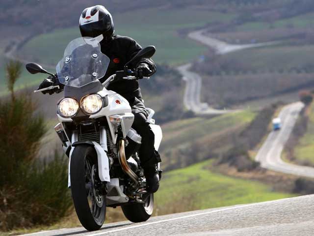Viaje por Marruecos con Moto Guzzi