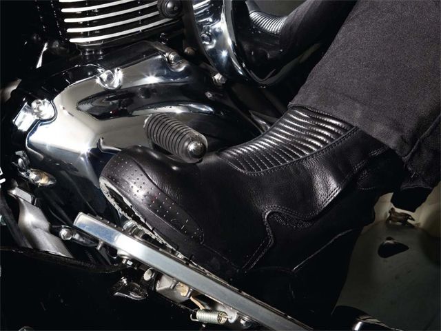 Comparativa botas de moto para turismo