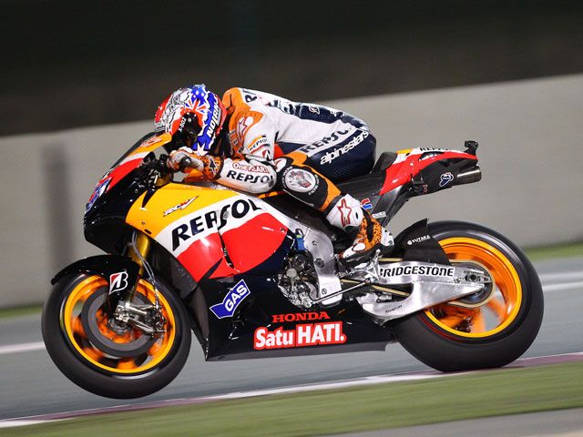 Stoner, de nuevo el más rápido en los entrenamientos cronometrados de MotoGP
