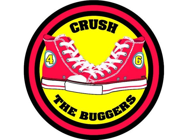 Zapatillas rojas en Jerez en apoyo a Rossi