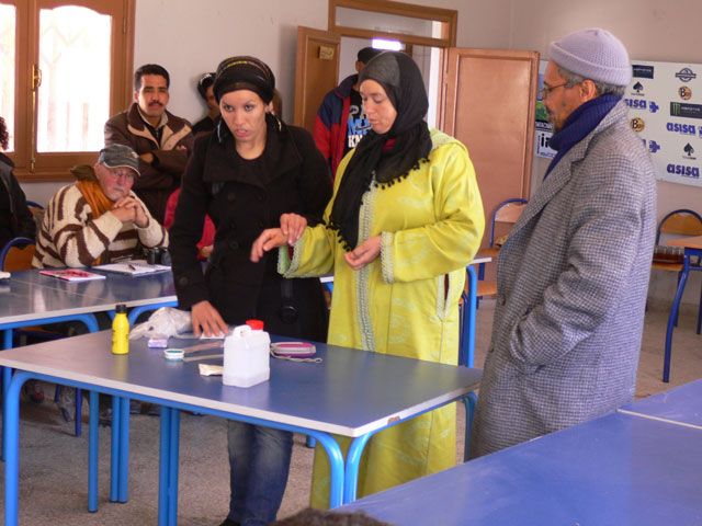 Dotación sanitaria de la Asociación Rutas Solidarias para el Atlas, en Marruecos
