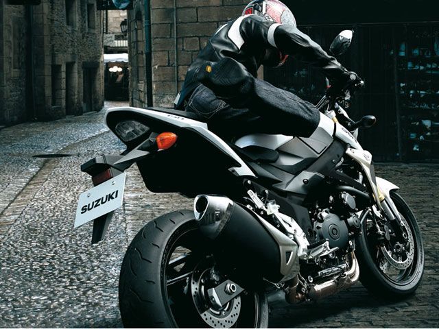 Accesorios para la nueva Suzuki GSR750