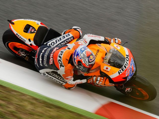Stoner, de nuevo el mejor en el tercer entrenamiento libre de MotoGP