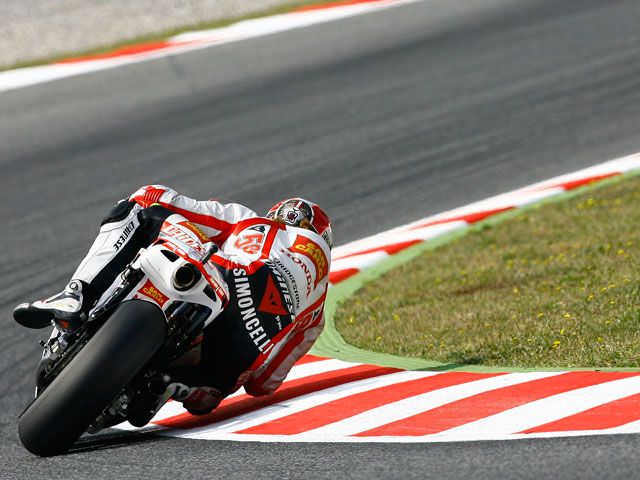 Simoncelli será primero en la parrilla de MotoGP