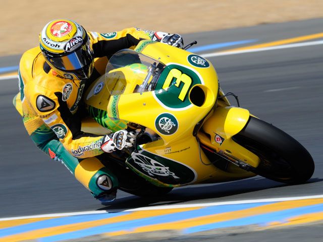 Simone Corsi logra el mejor tiempo en Moto2