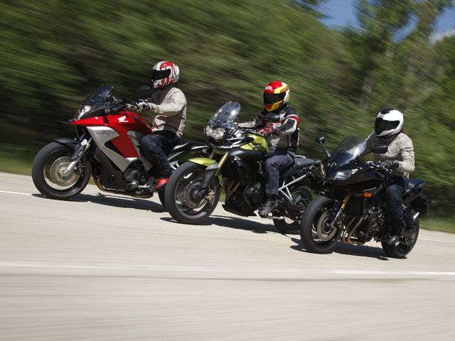 Honda Crossrunner, Triumph Tiger 800 y Yamaha Fazer 8