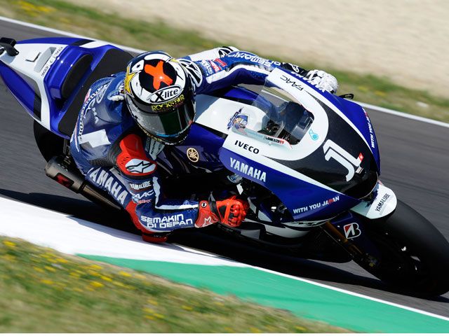 Lorenzo, Bradl y Terol, los más rápidos de los libres del sábado en Mugello