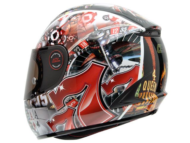 La marca de cascos 3D Helmets presenta un nuevo diseño