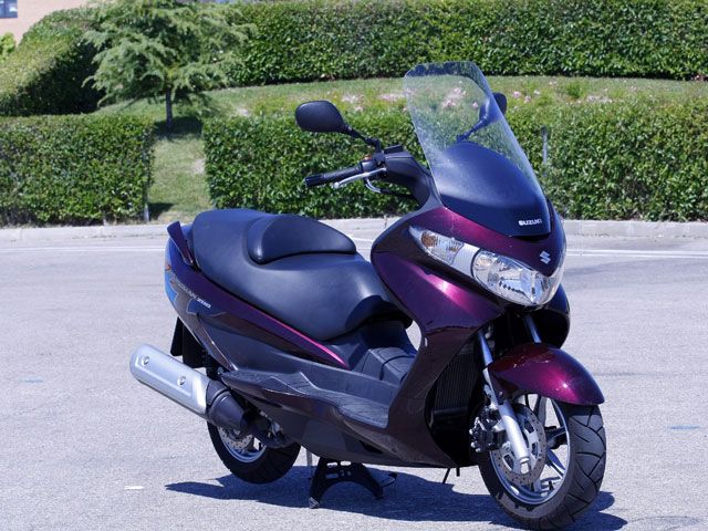 Suzuki Burgman 200