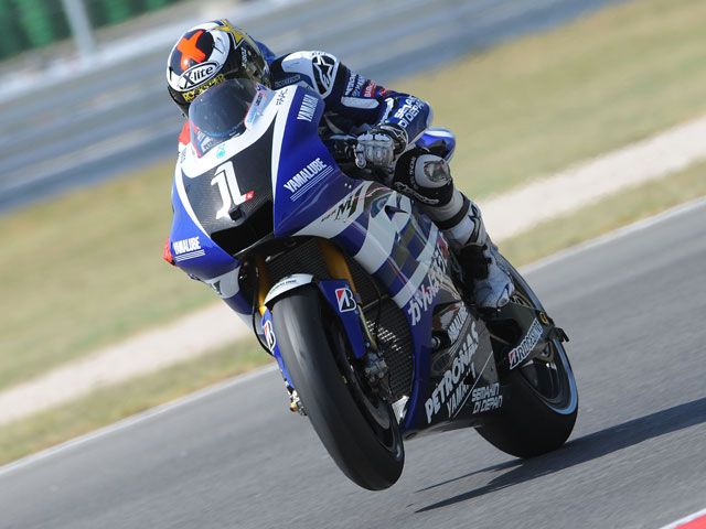Jorge Lorenzo, Stefan Bradl y Nico Terol dominan en Misano